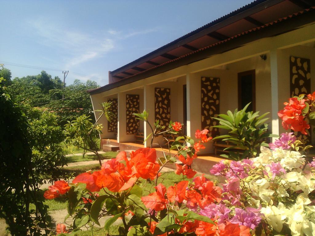Kiayazo Hotel Gili Trawangan Buitenkant foto