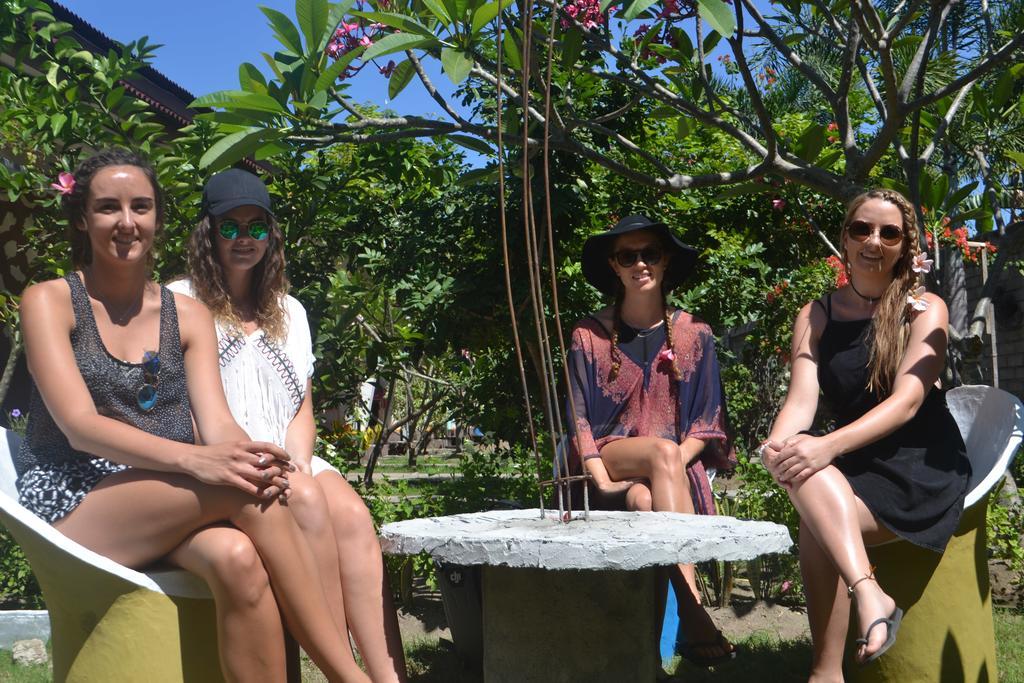 Kiayazo Hotel Gili Trawangan Buitenkant foto