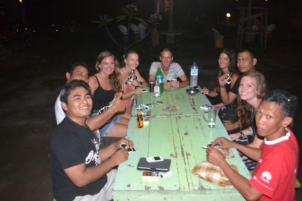 Kiayazo Hotel Gili Trawangan Buitenkant foto