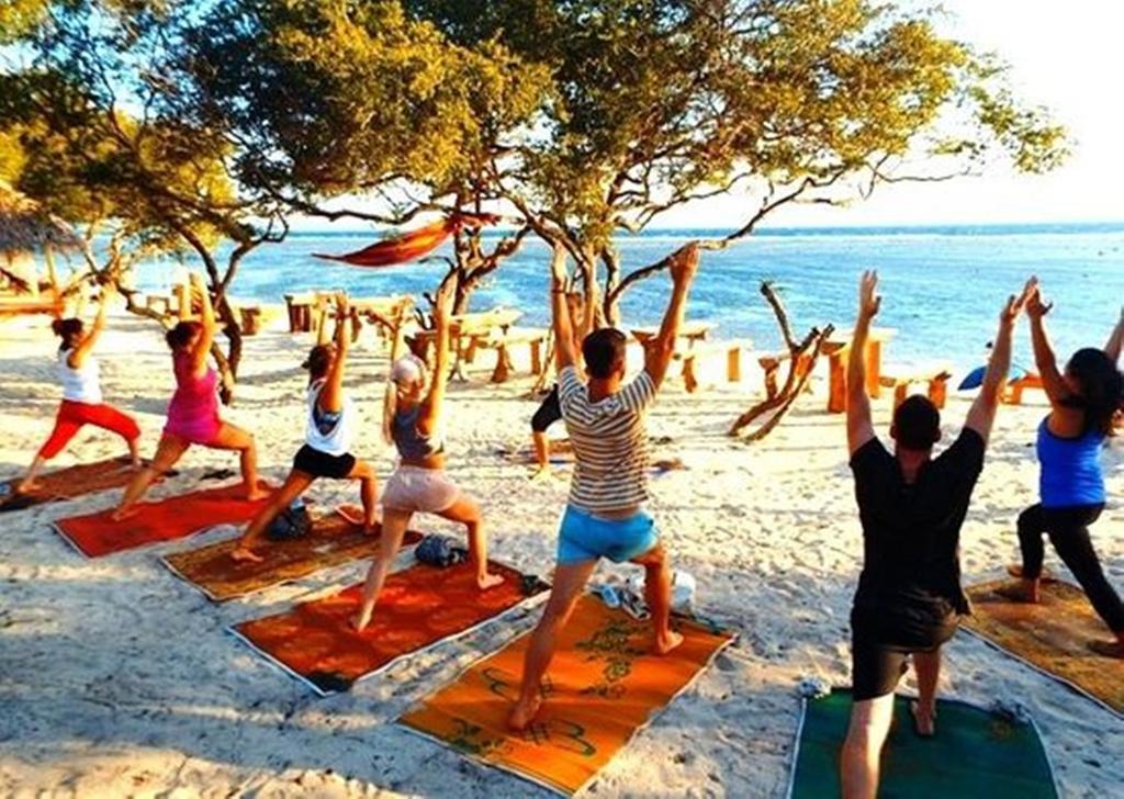 Kiayazo Hotel Gili Trawangan Buitenkant foto